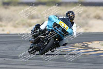 media/Apr-26-2025-BRL Bagger Racing League (Sat) [[9e270f465f]]/3-Super Street Baggers Qualifying/